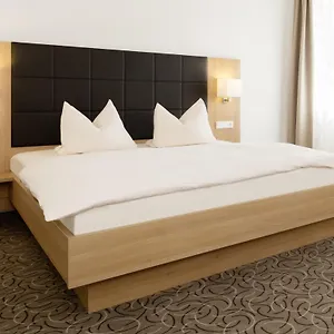 Lerner 3* Freising